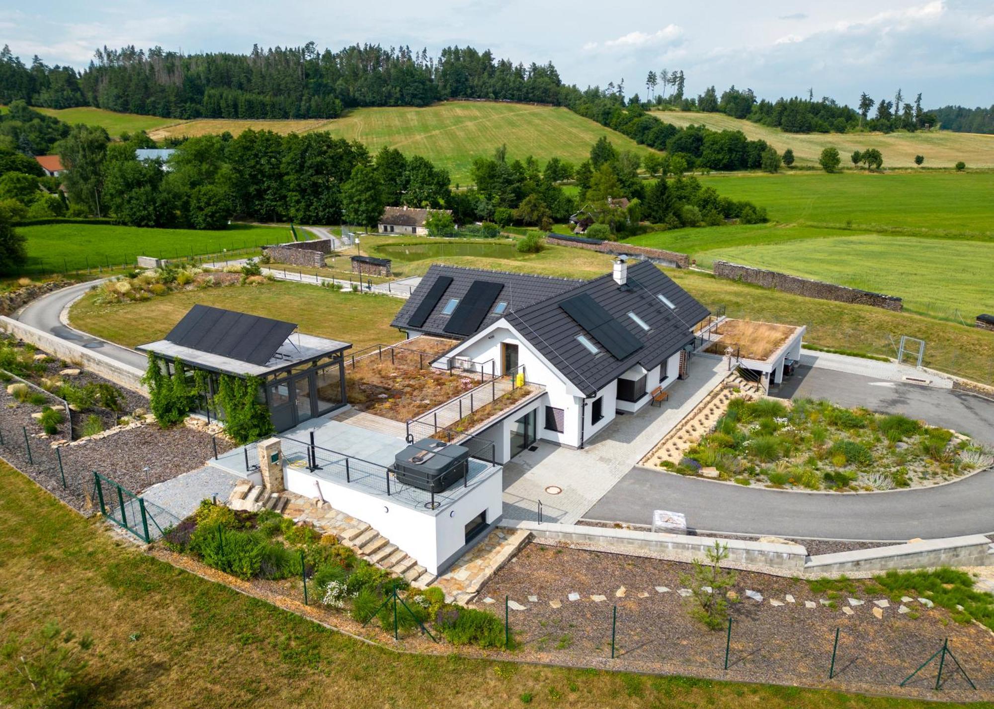Ubytovani V Soukromi V Sachu Volfirov Exterior foto